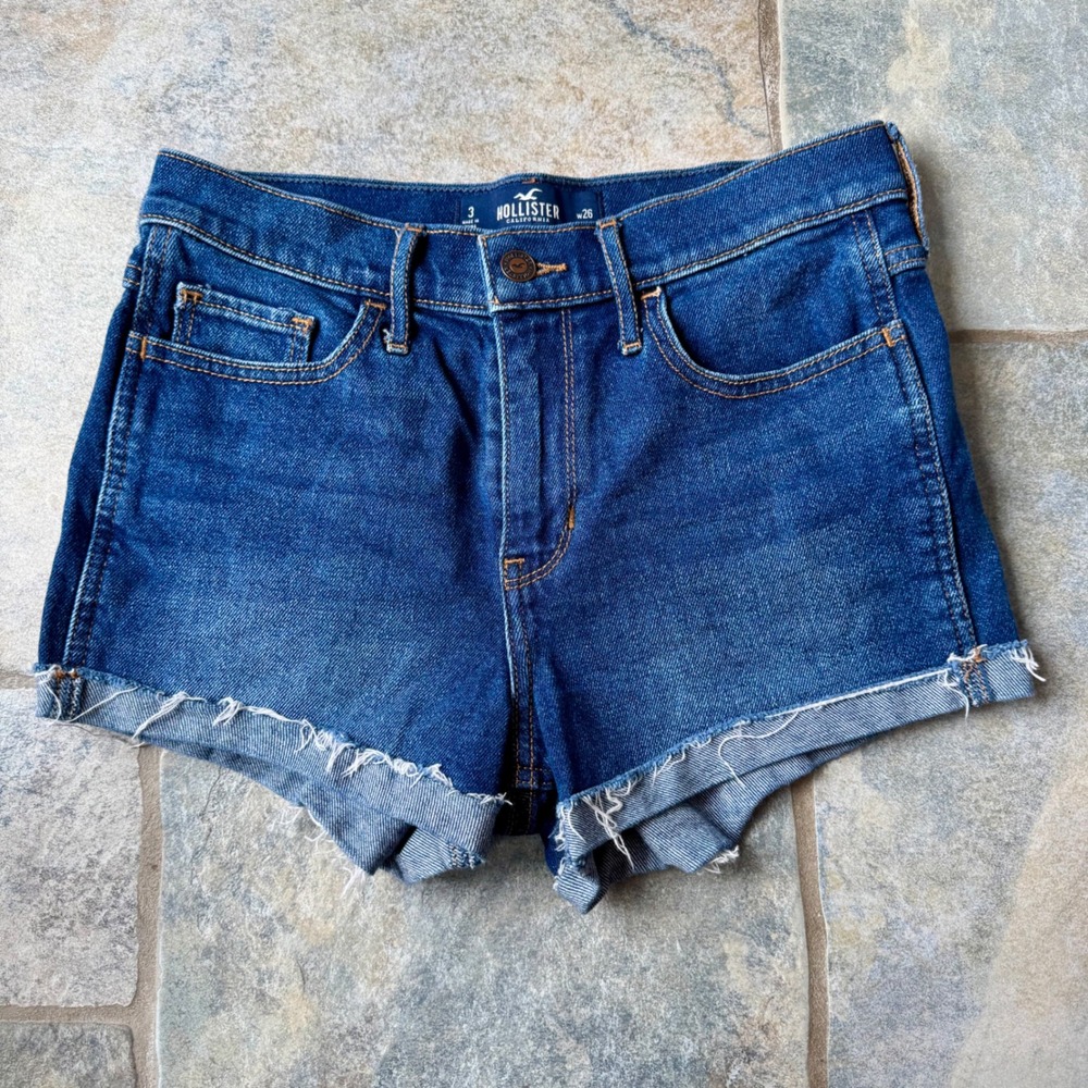 Y2K Hollister High-Rise Short-Shorts | Size 3 | Dark Wash with Frayed Cuff